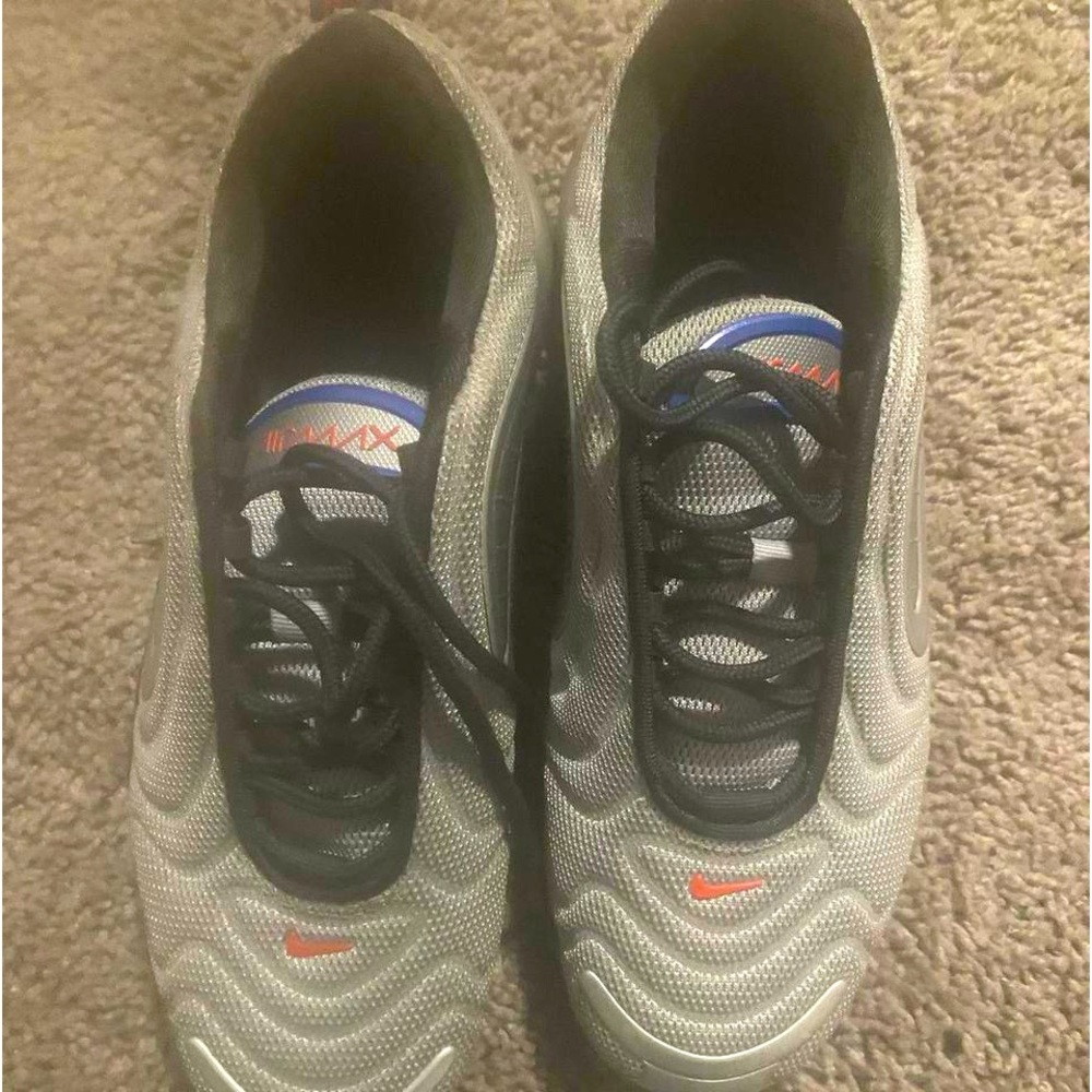 Nike shoes